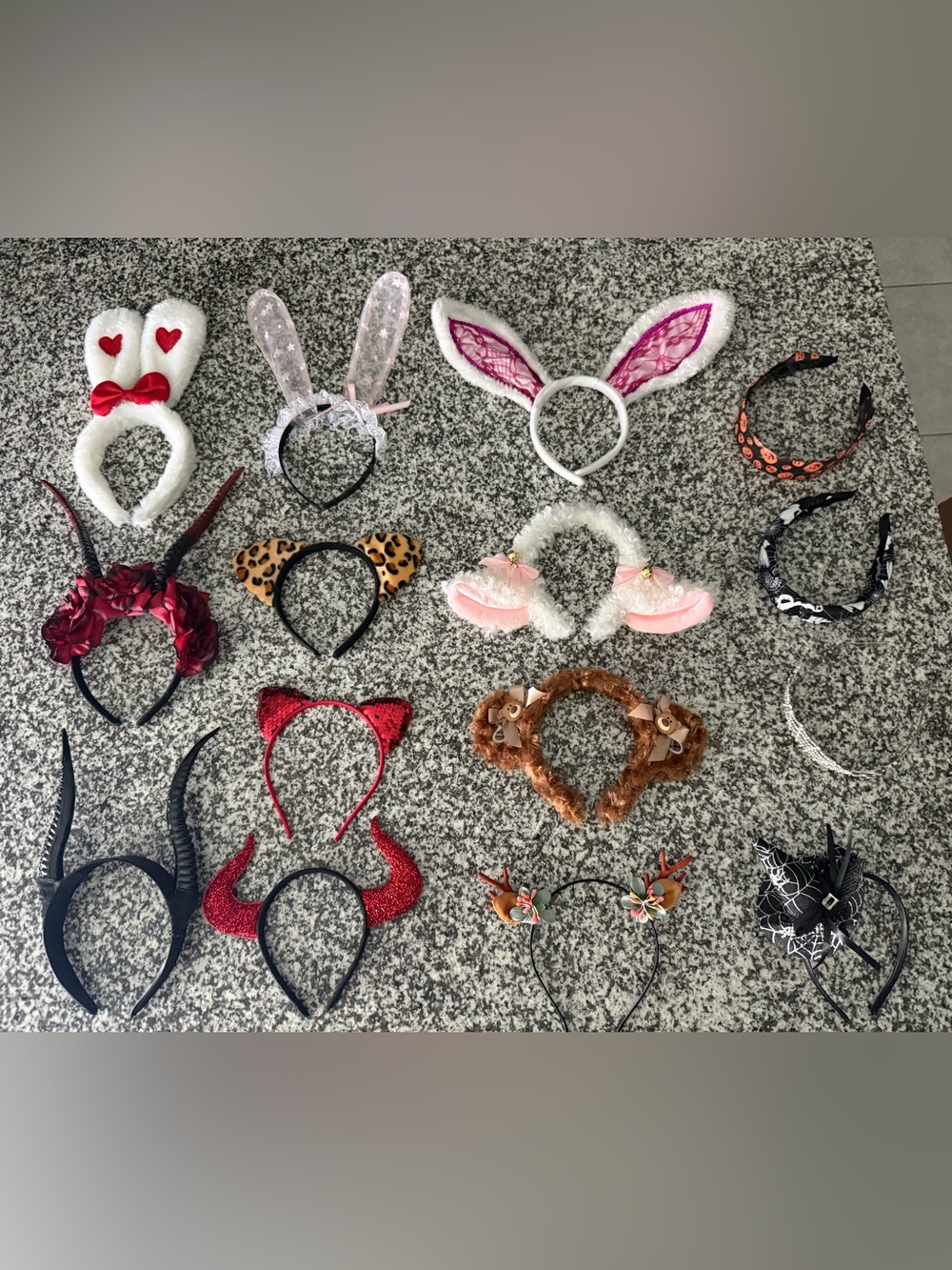 15 Piece Women’s Halloween Costume Headbands